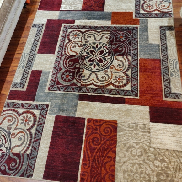 High Quality Carpet from HAYIM, Canada - Picture 2 of 7